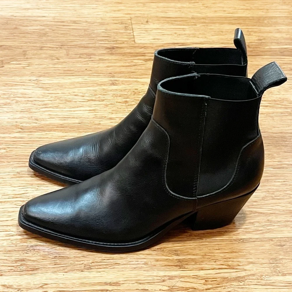 Everlane The Western Black Leather Ankle Boots. Size Women's 8.5